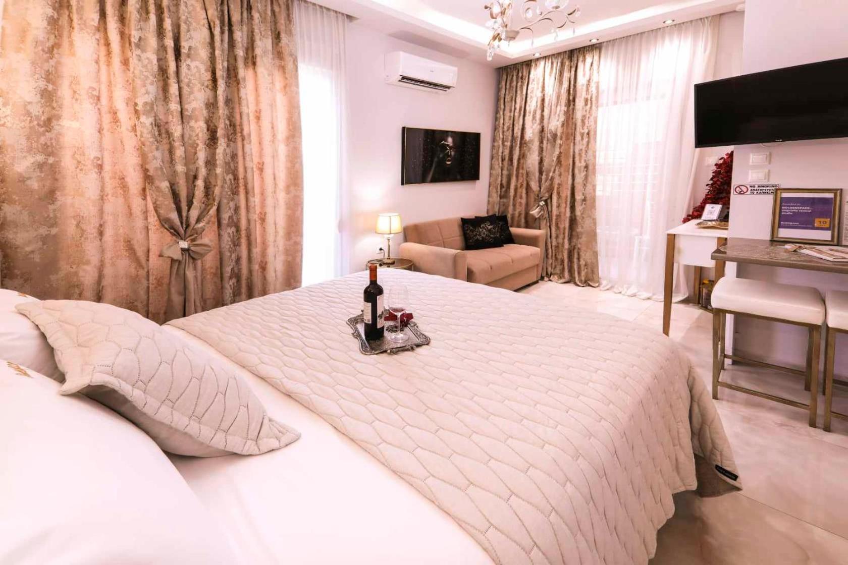 Goldenspace Exquisite Suite Near The Port Volos Exterior foto